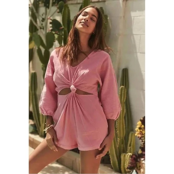 Free People Other - Free People Pink 100% Cotton Knot Front Cutout Romper Pockets Size SP